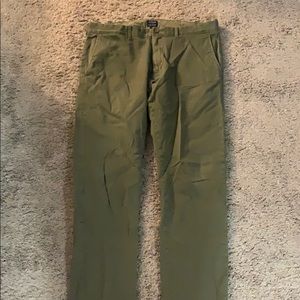 J.Crew olive flex driggs
